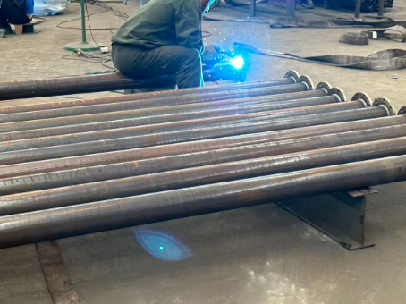 日喀则20#无缝注浆管加工108*6钢花管棚管